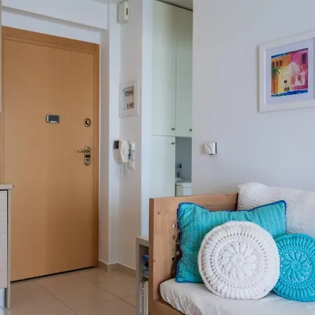 Sea & Town Getaway * Chania (Crete)