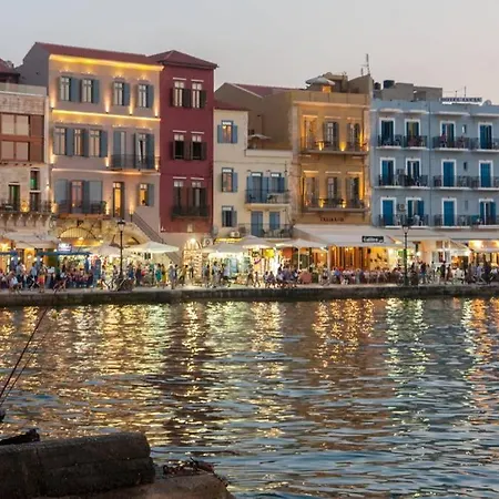 Sea & Town Getaway * Chania (Crete)