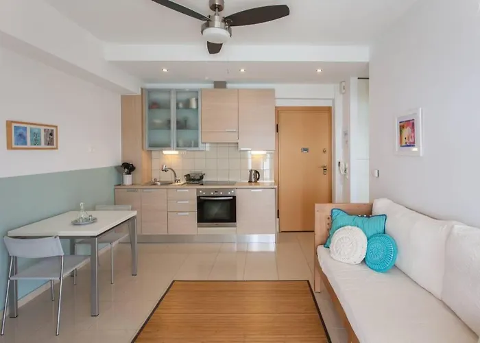 Sea & Town Getaway 아파트 *